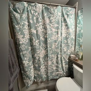 Blue Floral Threshold Shower Cutrain
